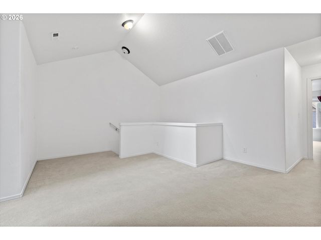 1188 Se MOONLIGHT Ave, Hillsboro, OR 97123