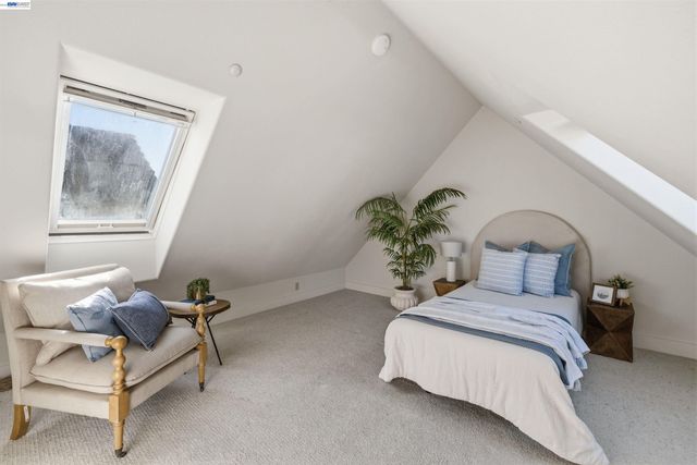 126 Frederick St, Santa Cruz, CA 95062