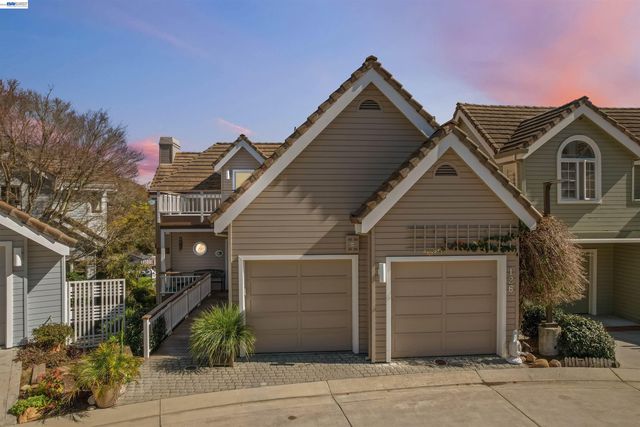 126 Frederick St, Santa Cruz, CA 95062