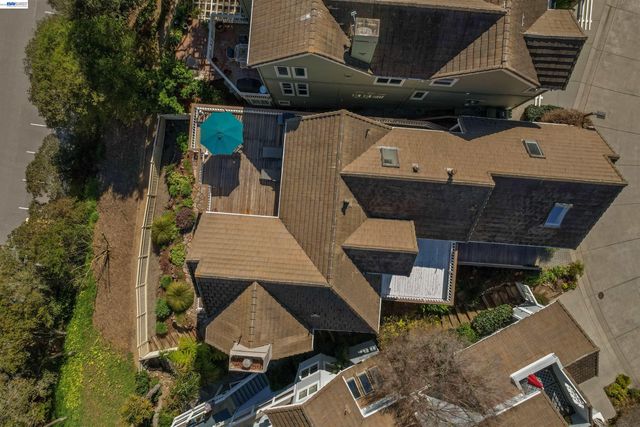 126 Frederick St, Santa Cruz, CA 95062