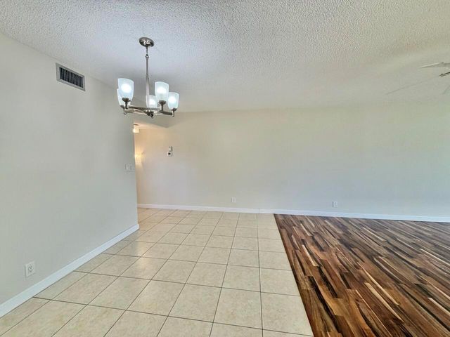2800 N Palm Aire Drive Unit 404, Pompano Beach, FL 33069