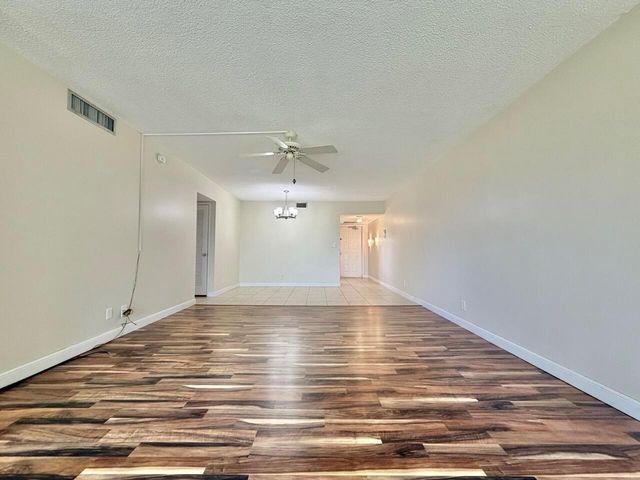 2800 N Palm Aire Drive Unit 404, Pompano Beach, FL 33069