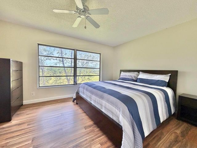 2800 N Palm Aire Drive Unit 404, Pompano Beach, FL 33069