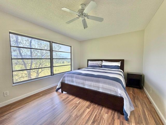 2800 N Palm Aire Drive Unit 404, Pompano Beach, FL 33069