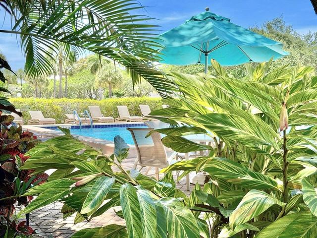 2800 N Palm Aire Drive Unit 404, Pompano Beach, FL 33069