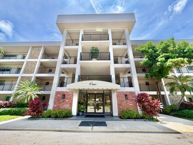 2800 N Palm Aire Drive Unit 404, Pompano Beach, FL 33069