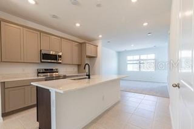 17332 SWEET MORO DRIVE, Winter Garden, FL 34787