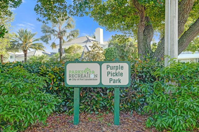 738 MIDDLE RIVER Drive, Fort Lauderdale, FL 33304