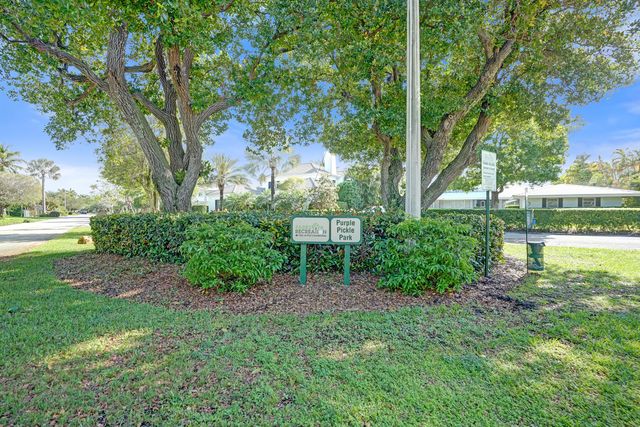 738 MIDDLE RIVER Drive, Fort Lauderdale, FL 33304