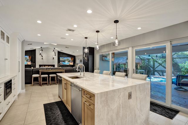738 MIDDLE RIVER Drive, Fort Lauderdale, FL 33304