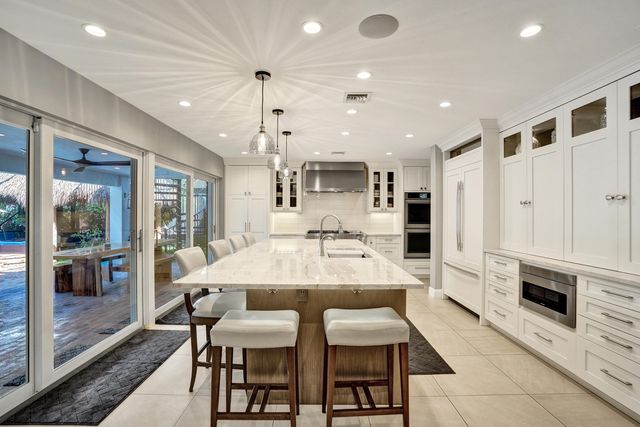 738 MIDDLE RIVER Drive, Fort Lauderdale, FL 33304