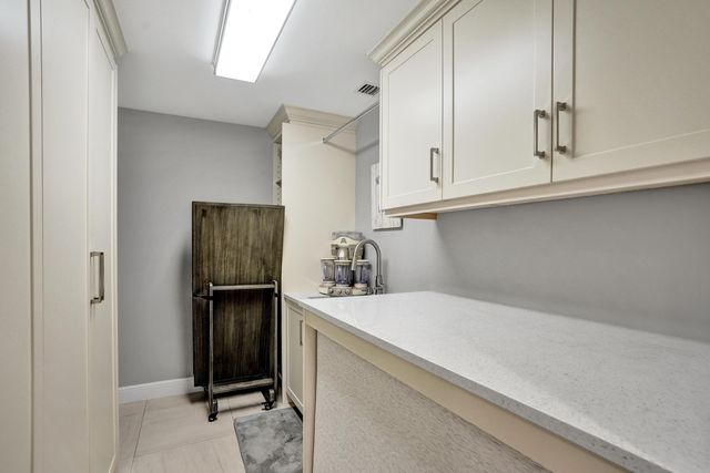 738 MIDDLE RIVER Drive, Fort Lauderdale, FL 33304