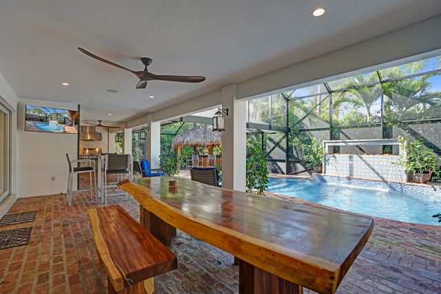 738 MIDDLE RIVER Drive, Fort Lauderdale, FL 33304
