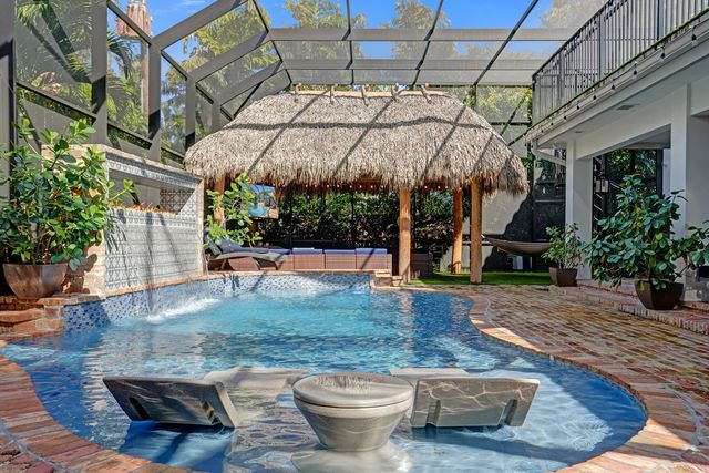 738 MIDDLE RIVER Drive, Fort Lauderdale, FL 33304