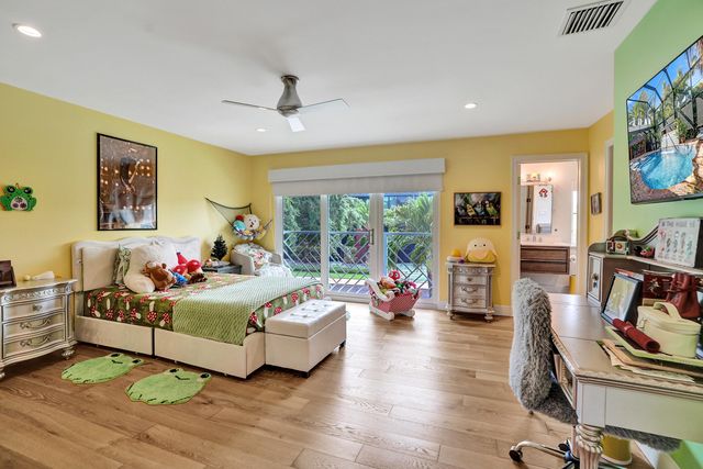 738 MIDDLE RIVER Drive, Fort Lauderdale, FL 33304