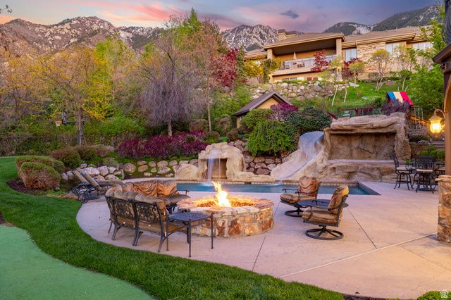 18 SNOW FOREST LN, Sandy, UT 84092