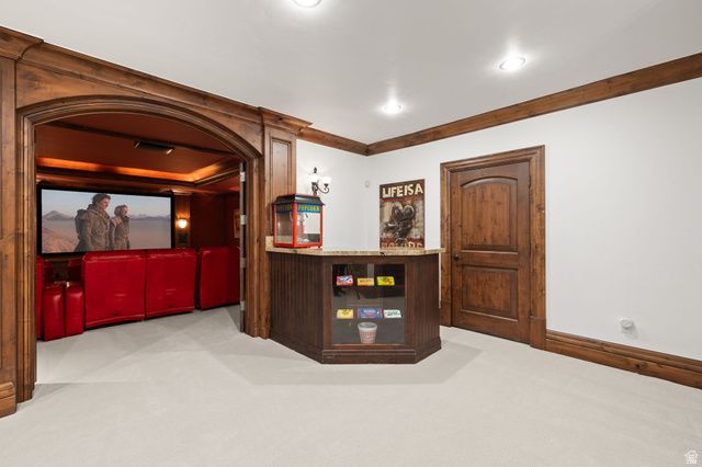 18 SNOW FOREST LN, Sandy, UT 84092