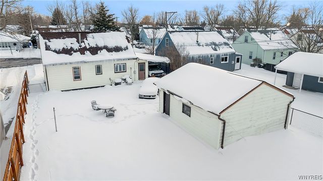 58 Boardman Road, West Seneca, NY 14218