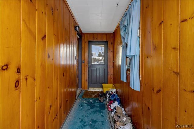 58 Boardman Road, West Seneca, NY 14218