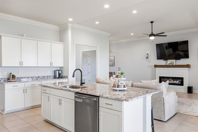 277 Peacock Pointe, Thibodaux, LA 70301