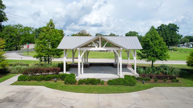 277 Peacock Pointe, Thibodaux, LA 70301