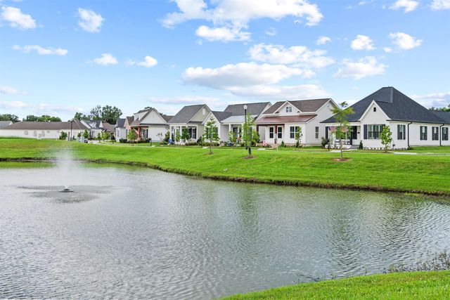 277 Peacock Pointe, Thibodaux, LA 70301