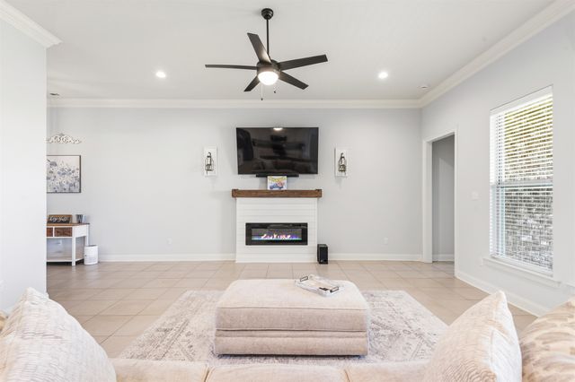 277 Peacock Pointe, Thibodaux, LA 70301