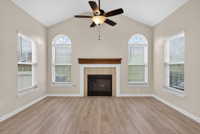 108 Windsor Way, Nicholasville, KY 40356