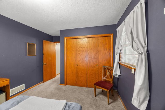 1967 County Road D W, Arden Hills, MN 55112