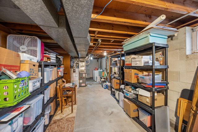 1967 County Road D W, Arden Hills, MN 55112