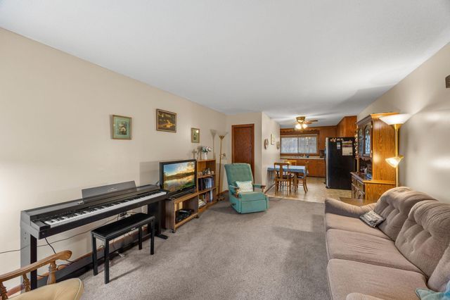 1967 County Road D W, Arden Hills, MN 55112