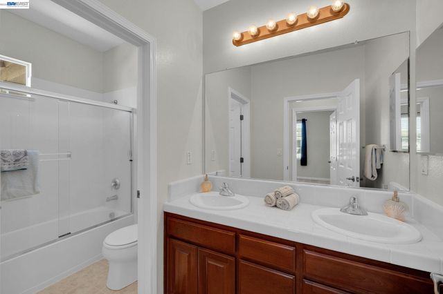 6391 Crystal Springs Cir, Discovery Bay, CA 94505