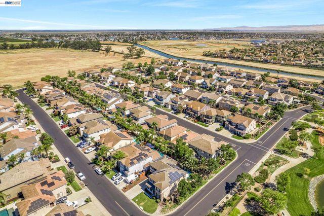 6391 Crystal Springs Cir, Discovery Bay, CA 94505