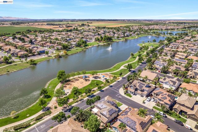 6391 Crystal Springs Cir, Discovery Bay, CA 94505