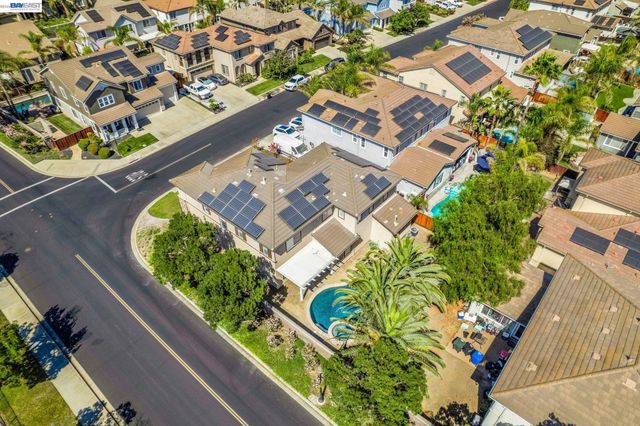 6391 Crystal Springs Cir, Discovery Bay, CA 94505