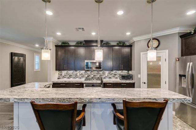 10300 Brooke Rise Avenue, Las Vegas, NV 89166