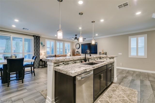 10300 Brooke Rise Avenue, Las Vegas, NV 89166