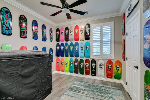 10300 Brooke Rise Avenue, Las Vegas, NV 89166