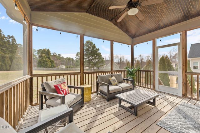 5705 Brayton Park Place, Holly Springs, NC 27540