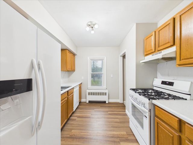 1803 Ridgeland Road, Rockford, IL 61108