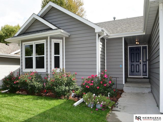 821 Glenarbor Drive, Lincoln, NE 68512