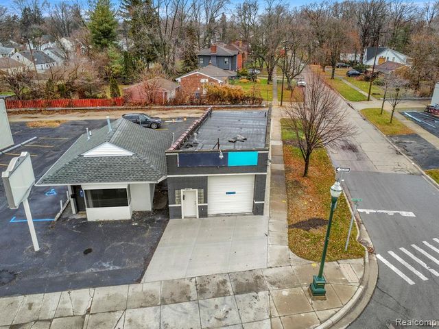 35812 W Michigan Avenue, Wayne, MI 48184