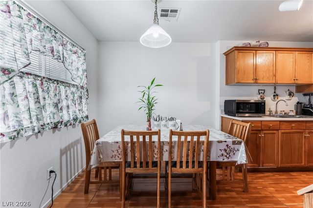 5330 East Charleston Boulevard 99, Las Vegas, NV 89142