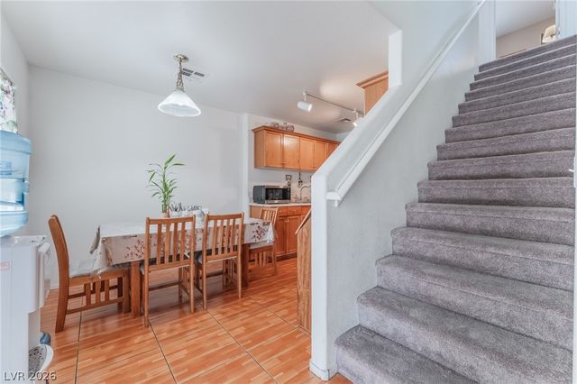5330 East Charleston Boulevard 99, Las Vegas, NV 89142