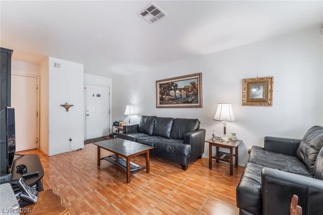 5330 East Charleston Boulevard 99, Las Vegas, NV 89142