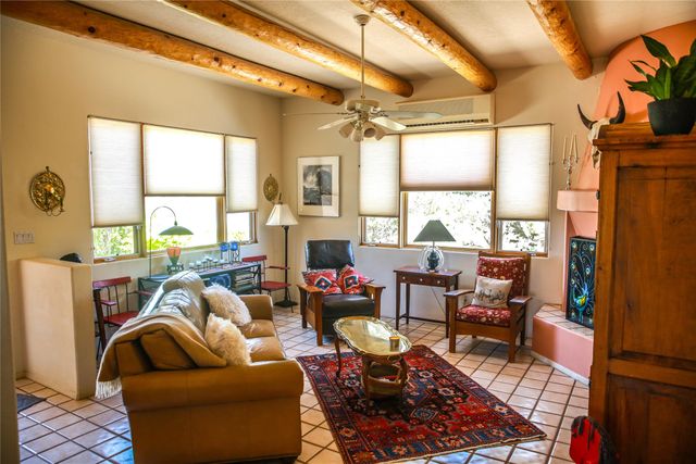 6 Palacio, Santa Fe, NM 87508