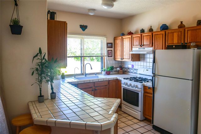 6 Palacio, Santa Fe, NM 87508