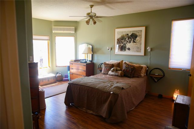 6 Palacio, Santa Fe, NM 87508