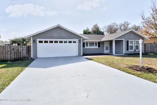 669 Vocelle Avenue, Sebastian, FL 32958