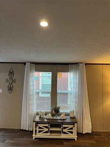 159 Lear Lane, Pearland, TX 77581